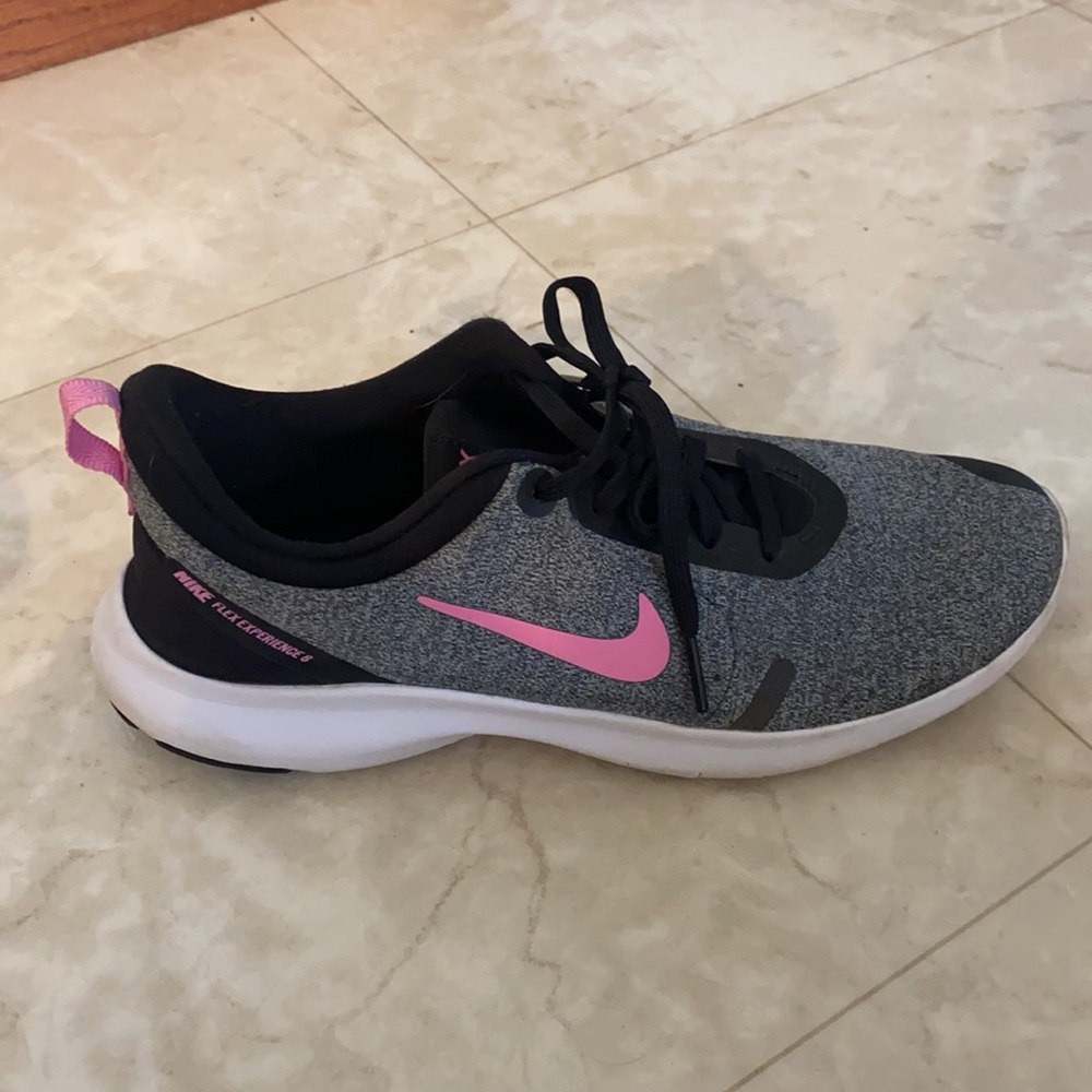 NWOT Nike Running Shoes
